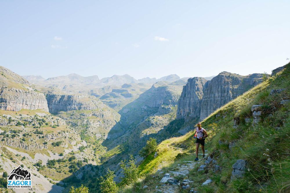 3_Zagori_Mountain_Running_Avgerinos.jpg